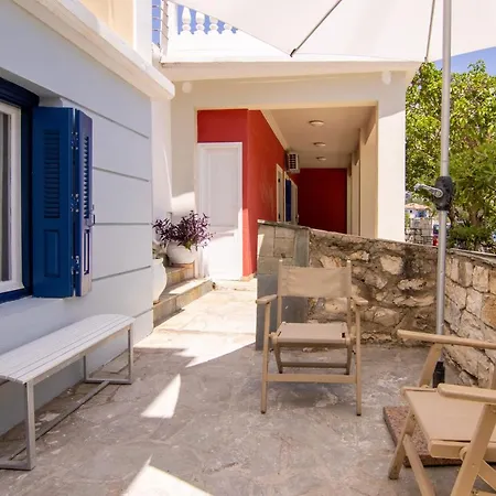 Ground Floor On Zavalata In Fiskardo! 20 Steps From Zavalata Beach! Apartment Fiskardo