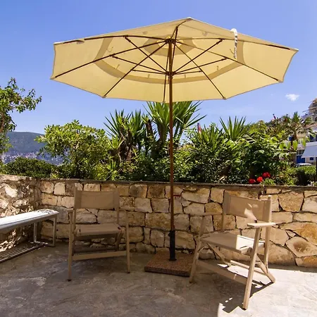 Ground Floor On Zavalata In Fiskardo! 20 Steps From Zavalata Beach! *