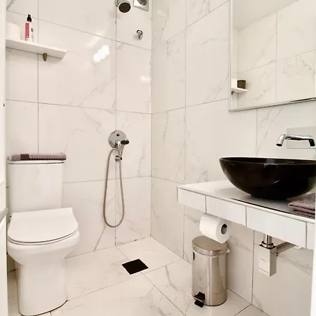 Lejlighed Ground Floor On Zavalata In Fiskardo! 20 Steps From Zavalata Beach! Fiskardo